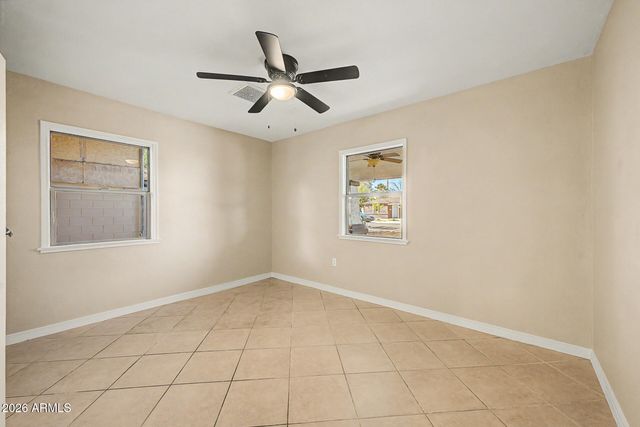 2539 W LUKE Avenue, Phoenix, AZ 85017