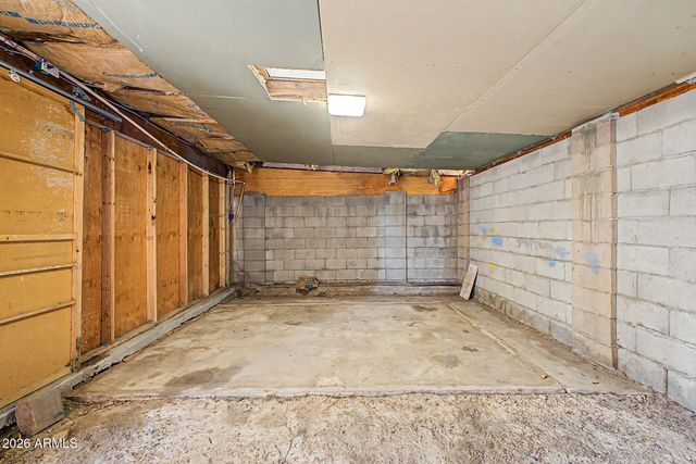 2539 W LUKE Avenue, Phoenix, AZ 85017