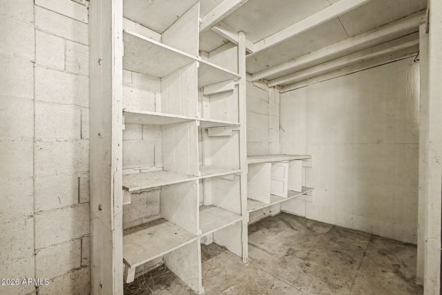 2539 W LUKE Avenue, Phoenix, AZ 85017