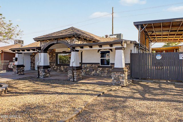 2539 W LUKE Avenue, Phoenix, AZ 85017