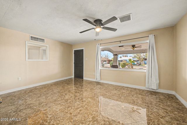 2539 W LUKE Avenue, Phoenix, AZ 85017