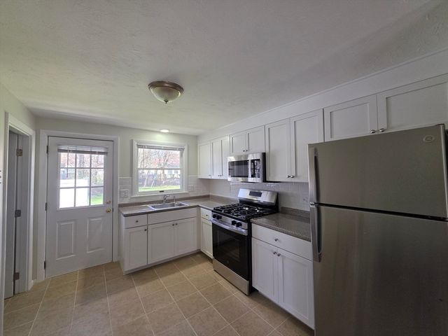 196 Manzella Court 0, Rockland, MA 02370