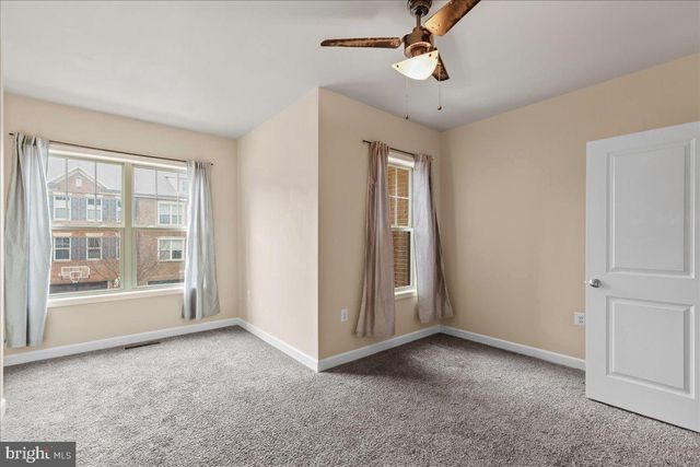 42554 DREAMWEAVER DR, Brambleton, VA 20148