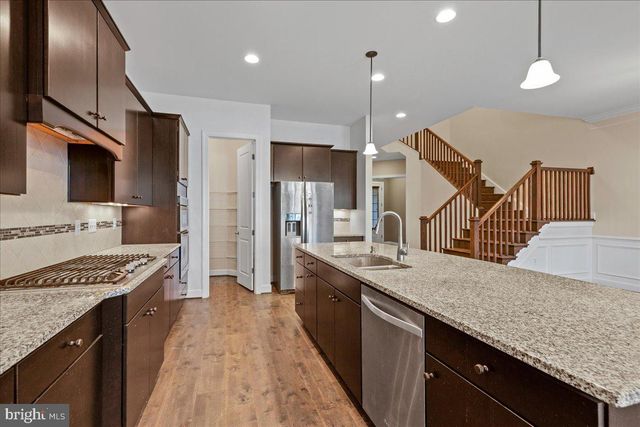 42554 DREAMWEAVER DR, Brambleton, VA 20148