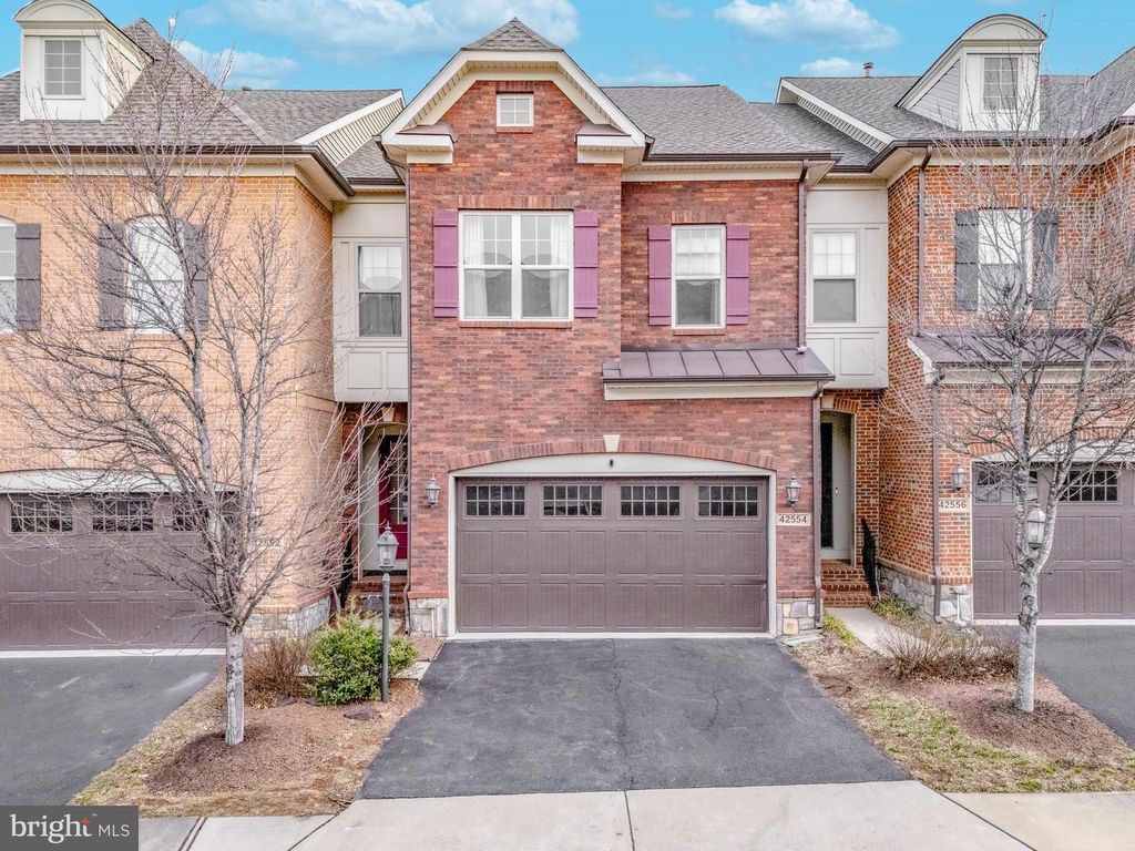 42554 DREAMWEAVER DR, Brambleton, VA 20148