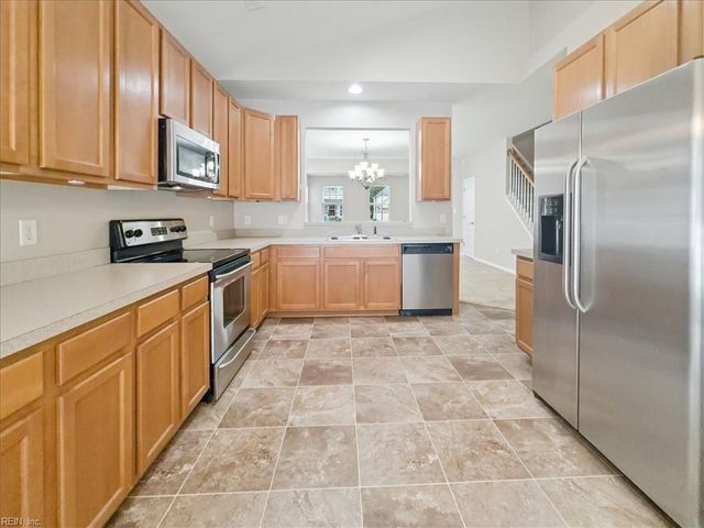 3772 Cainhoy LN, Virginia Beach, VA 23462