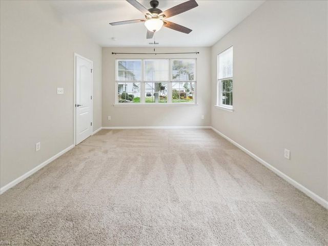 3772 Cainhoy LN, Virginia Beach, VA 23462