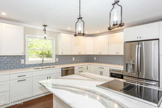 2109 Southwood Drive, Maryville, TN 37803