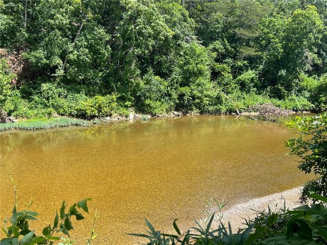 Stoneriver Lane, Berryville, AR 72616