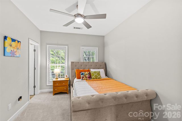 8935 Socata Way, Charlotte, NC 28269
