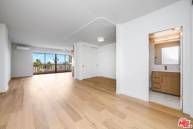 999 N Doheny Drive 306, West Hollywood, CA 90069