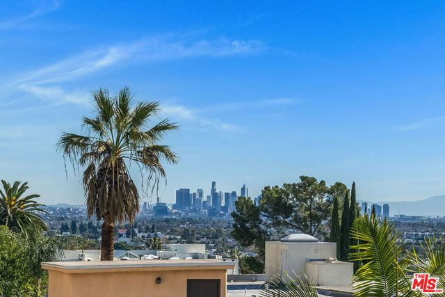 999 N Doheny Drive 306, West Hollywood, CA 90069