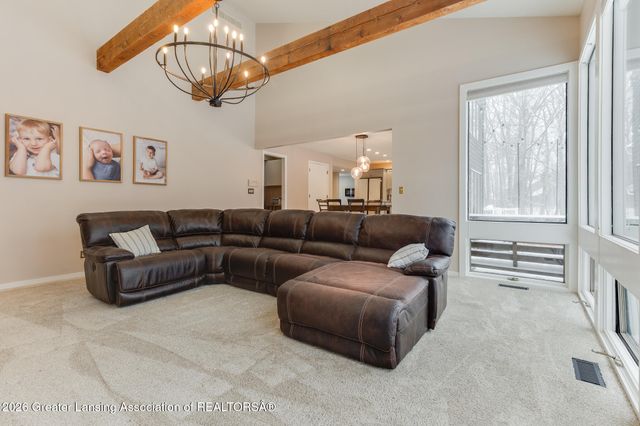 6101 Oak Park Trail, Haslett, MI 48840