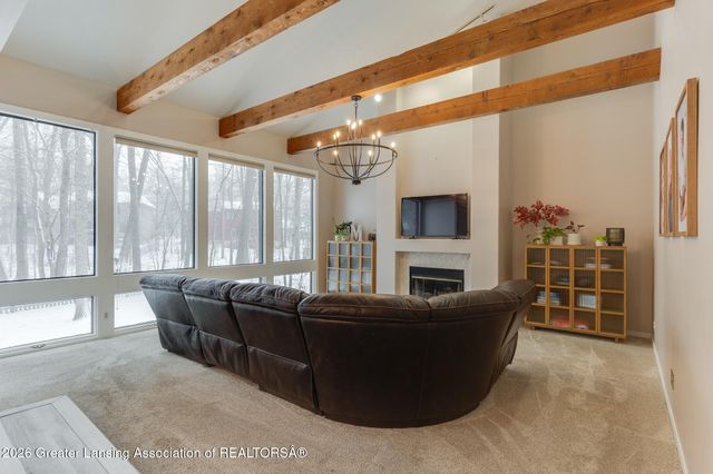 6101 Oak Park Trail, Haslett, MI 48840