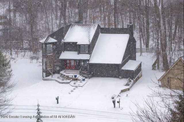 6101 Oak Park Trail, Haslett, MI 48840