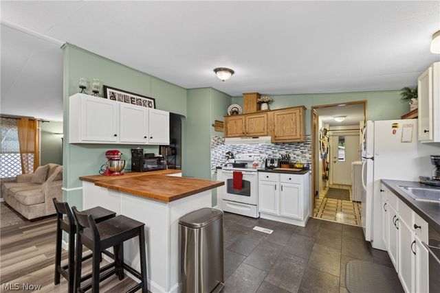 13041 Kevin Lane, Chardon, OH 44024