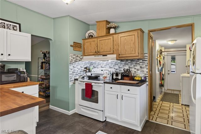 13041 Kevin Lane, Chardon, OH 44024