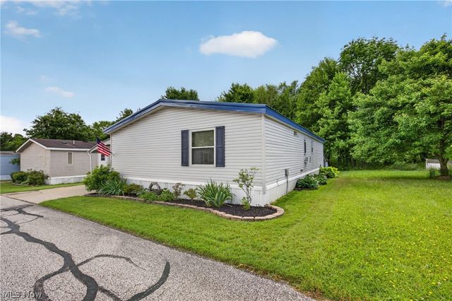 13041 Kevin Lane, Chardon, OH 44024