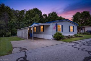 13041 Kevin Lane, Chardon, OH 44024