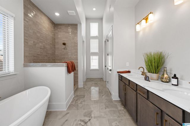 2045 GABLE WAY, Hoover, AL 35244