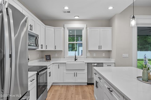 153 Boundaryline Drive NW, Calabash, NC 28467
