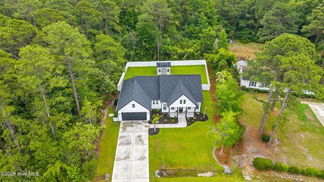 153 Boundaryline Drive NW, Calabash, NC 28467
