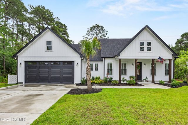 153 Boundaryline Drive NW, Calabash, NC 28467