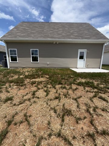 1210 Euclid Dr, Murfreesboro, TN 37127