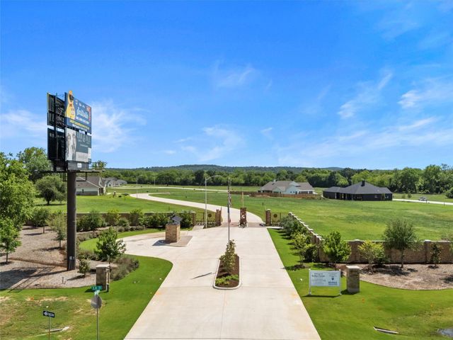Lot 28 Hydrangea DR, Smithville, TX 78957