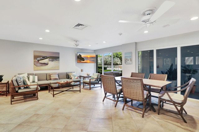 1069 Hillsboro Mile 606, Hillsboro Beach, FL 33062