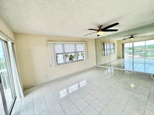 1069 Hillsboro Mile 606, Hillsboro Beach, FL 33062
