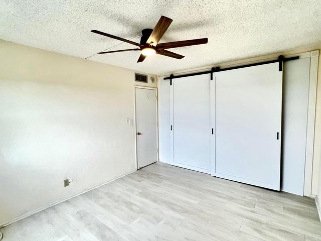 1069 Hillsboro Mile 606, Hillsboro Beach, FL 33062