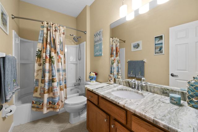 852 NW Leonardo Circle, Port St Lucie, FL 34986