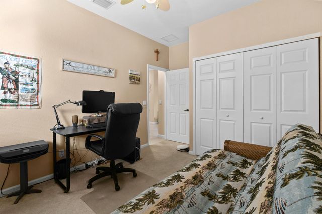 852 NW Leonardo Circle, Port St Lucie, FL 34986