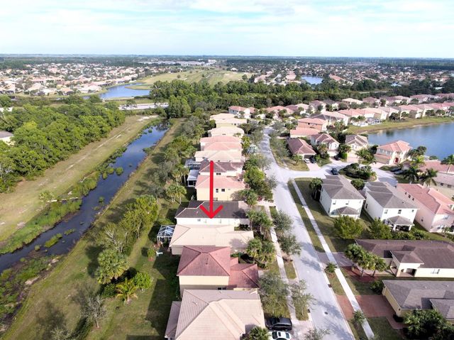 852 NW Leonardo Circle, Port St Lucie, FL 34986