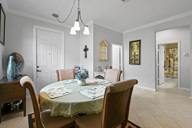 852 NW Leonardo Circle, Port St Lucie, FL 34986
