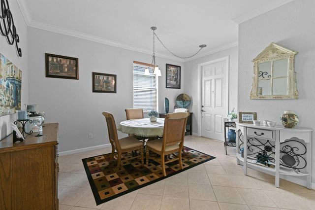 852 NW Leonardo Circle, Port St Lucie, FL 34986