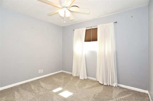 5637 S Newport Avenue 5637, Tulsa, OK 74105