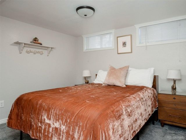 16 Lakewood Heights Dr, Lakewood, CO 80215