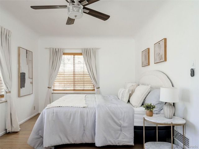 16 Lakewood Heights Dr, Lakewood, CO 80215