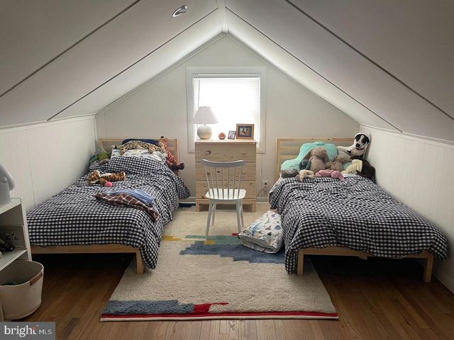 105 BRESLIN AVE, Haddonfield, NJ 08033