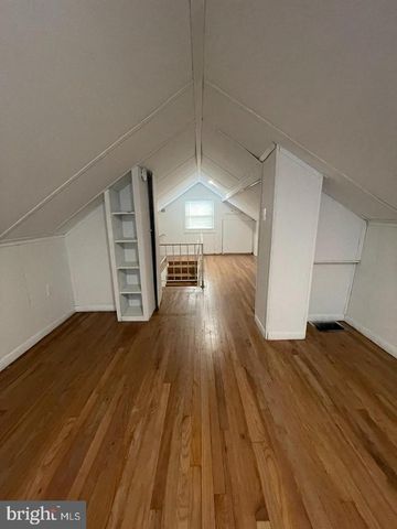 105 BRESLIN AVE, Haddonfield, NJ 08033