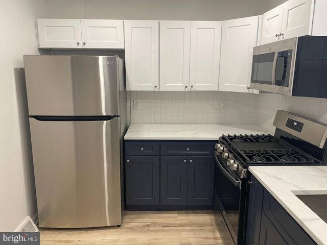 105 BRESLIN AVE, Haddonfield, NJ 08033