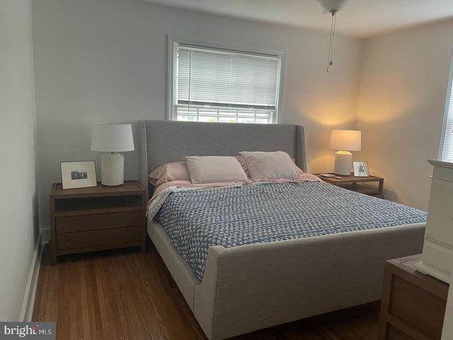 105 BRESLIN AVE, Haddonfield, NJ 08033