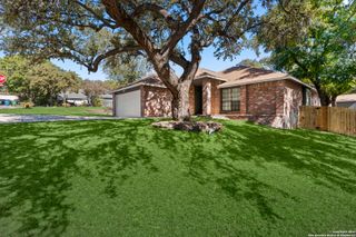 7450 Silent Cloud, San Antonio, TX 78250