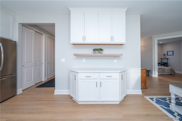 40 Greenspring Court, West Seneca, NY 14224