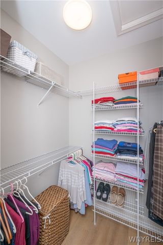 40 Greenspring Court, West Seneca, NY 14224