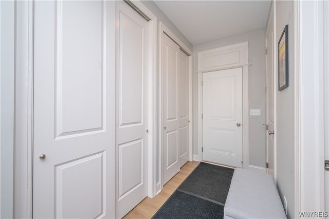 40 Greenspring Court, West Seneca, NY 14224