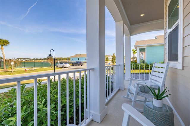 983 FIESTA KEY CIRCLE, Lady Lake, FL 32159