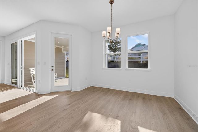 983 FIESTA KEY CIRCLE, Lady Lake, FL 32159